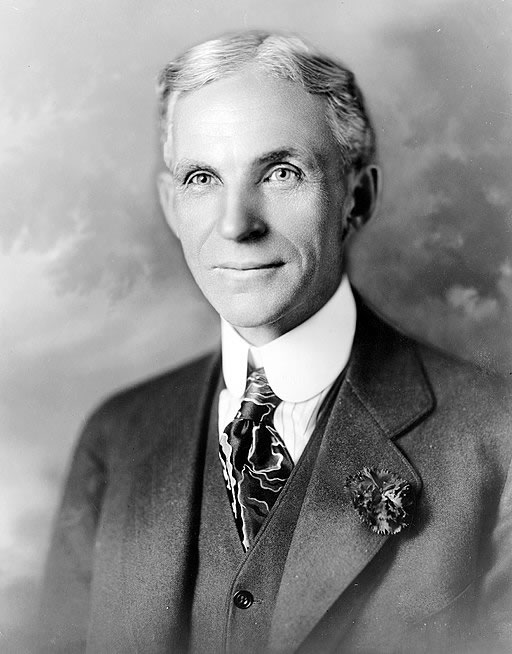 Henry Ford - Image by Hartsook, photographer. Public domain via Wikimedia Commons