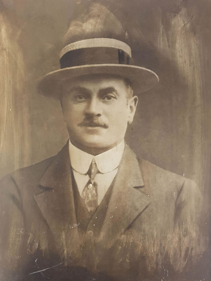 Portrait of Daniel Radcliffe's great-great grandfather, Louis Gershon - circa 1800s  Image Credit: BBC/Wall to Wall Media Ltd/Louis Gershon