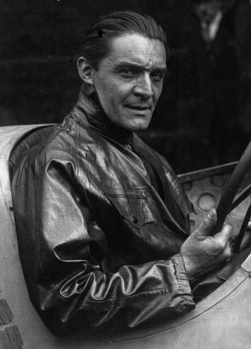 Robert Benoist behind the wheel at Monza, 1927