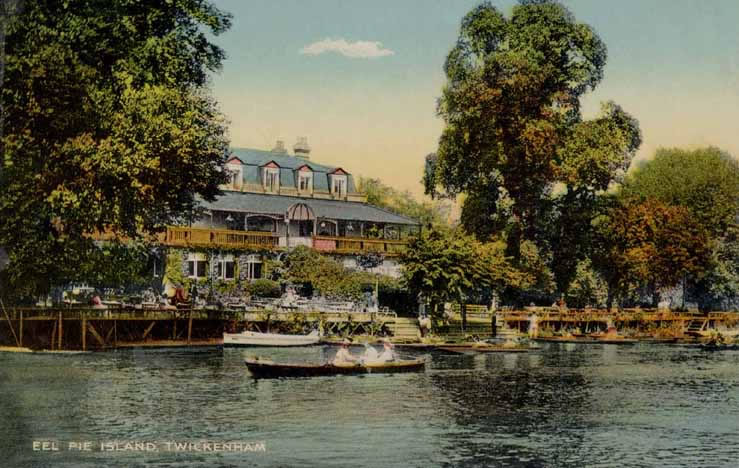 Eel Pie Island Hotel circa 1900s – Wiki Commons