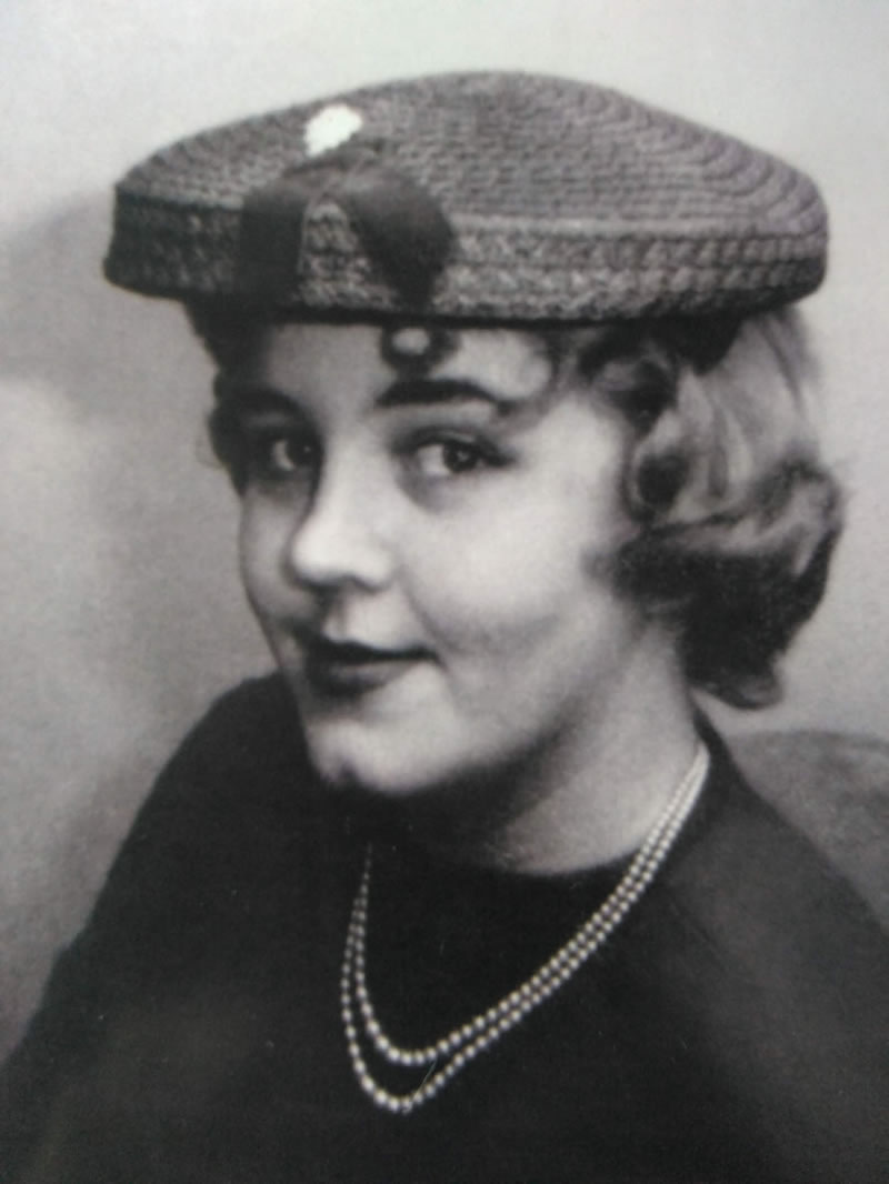 Dorothy Knight - Katherine Ryan's maternal grandmother - c1952. Image: BBC/Wall to Wall Media Ltd/Julie McCarthy