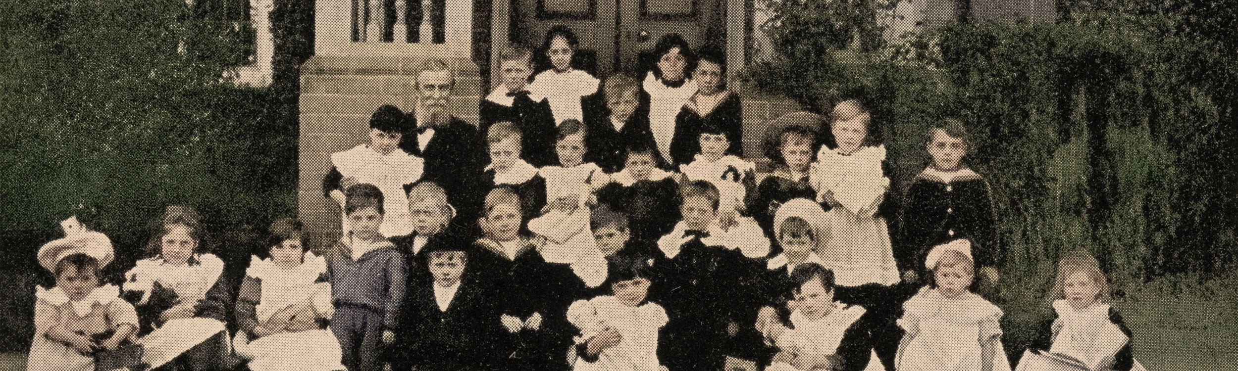 Princess Alice Orphanage Birmingham, A group of little ones with the governor