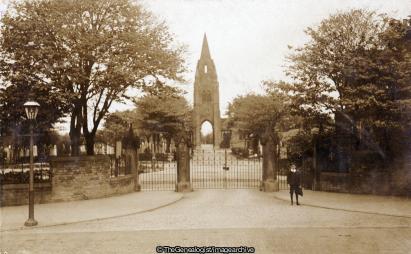 Cemetry Unknown location C1910 (1/2d, 113 Saxony Road, 1910-04-12, Cemetery, Crennell, Gate, Jane, Lancashire, Liverpool, Miss, tower)