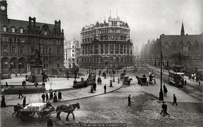 City Square Leeds Yorkshire 1912 (1912, City Square, England, General Post Office, Horse and Carriage, horse and cart, Leeds, tram, Yorkshire)