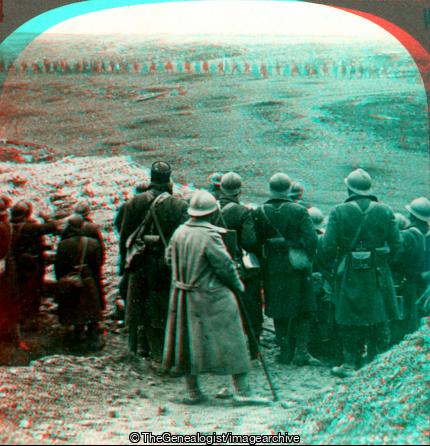 French Reserves Watching Their Comrades Going into the Valley of the Shadow (3d, C1917, French, Reserves, Soldiers, Trench, WW1)