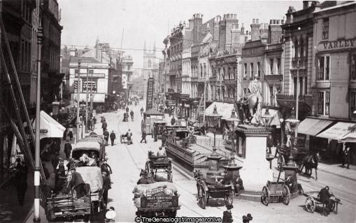 Hull Market Place 1904 (1904, C1900, England, handcart, Horse and Carriage, horse and cart, Hull, Market Place, Yorkshire)