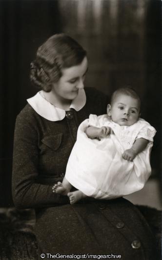 Mother and baby 1930s (1930, baby, Mother)