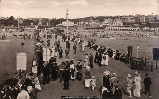 On the Pier at Bournemouth (1/2d, 1914-07-30, Bournemouth, Carbis Bay, Cornwall, Dorset, England, Gladys, Hampshire, Mrs, Payne, Pier, Ringwood, The Croft)