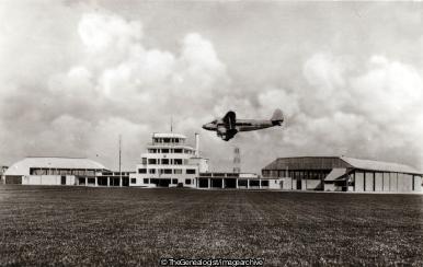 Plane Arriving Jersey Airport (1937, Aircraft, Airport, De Havilland, Dragon Rapide, Flying, Jersey)