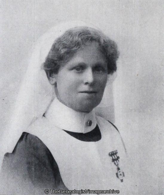 Sister Nazer Commandant Netley Hospital (England, Hampshire, Hospital, Netley Hospital, Nurse, Southampton, WW1)