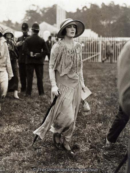 The First Day of Ascot 19 June 1923 (1923, Ascot, Crinoline Cloche Hat, Embroidered Frock, hat, Lady, policeman, Straw Hat, Umbrella, wide brimmed hat)
