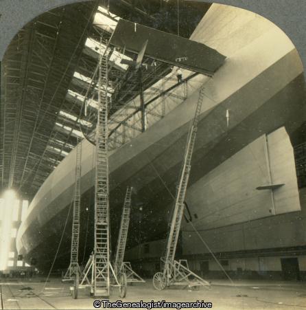 The Graff Zeppelin (3d, Graff Zeppelin, Lakehurst, New Jersey)