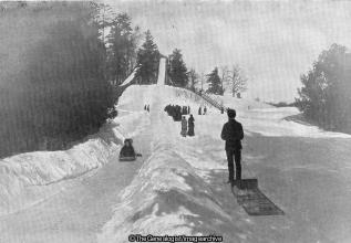 The Ups and Downs of Tobogganing a Canadian Scene (Canada, Tabogganing)