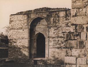 Tomb of Altamash at Kutab Minar 1236 AD (Delhi, India, Qutub Minar, Tomb of Altamash)