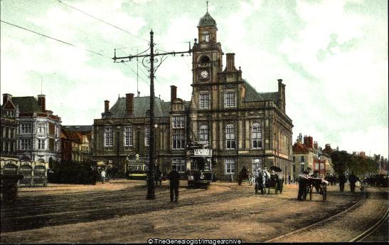 Town Hall and Quay, Great Yarmouth (England, Great Yarmouth, Norfolk, Quay, Town Hall, tram, vehicle)