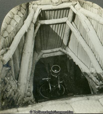 Trench Mortar in its well timbered chamber View looking straight down (3d, Artillery, C1917, Mortar, Trench, WW1)